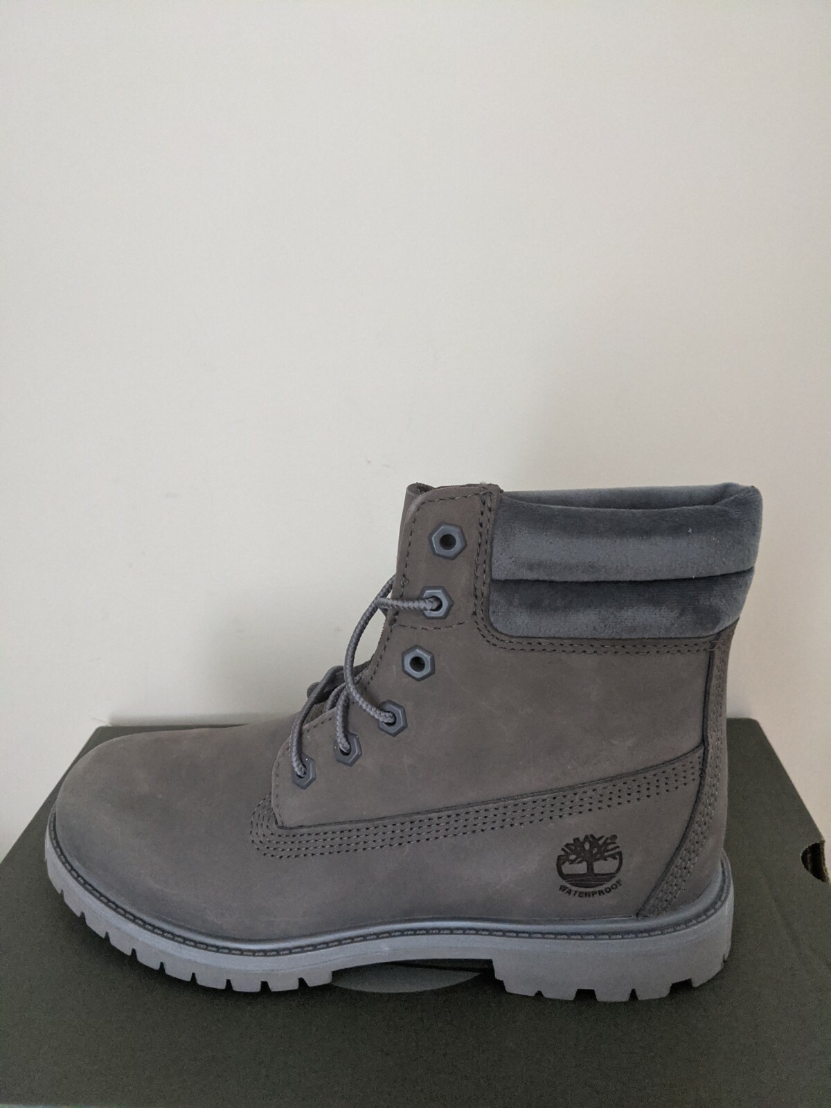 Timberland Women's Waterville 6 inch 