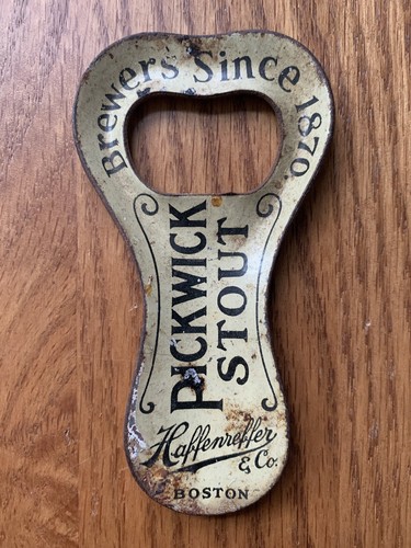 VINTAGE PICKWICK ALE BEER LITHO BOTTLE OPENER HAFFENREFFER BOSTON MA. Free Ship