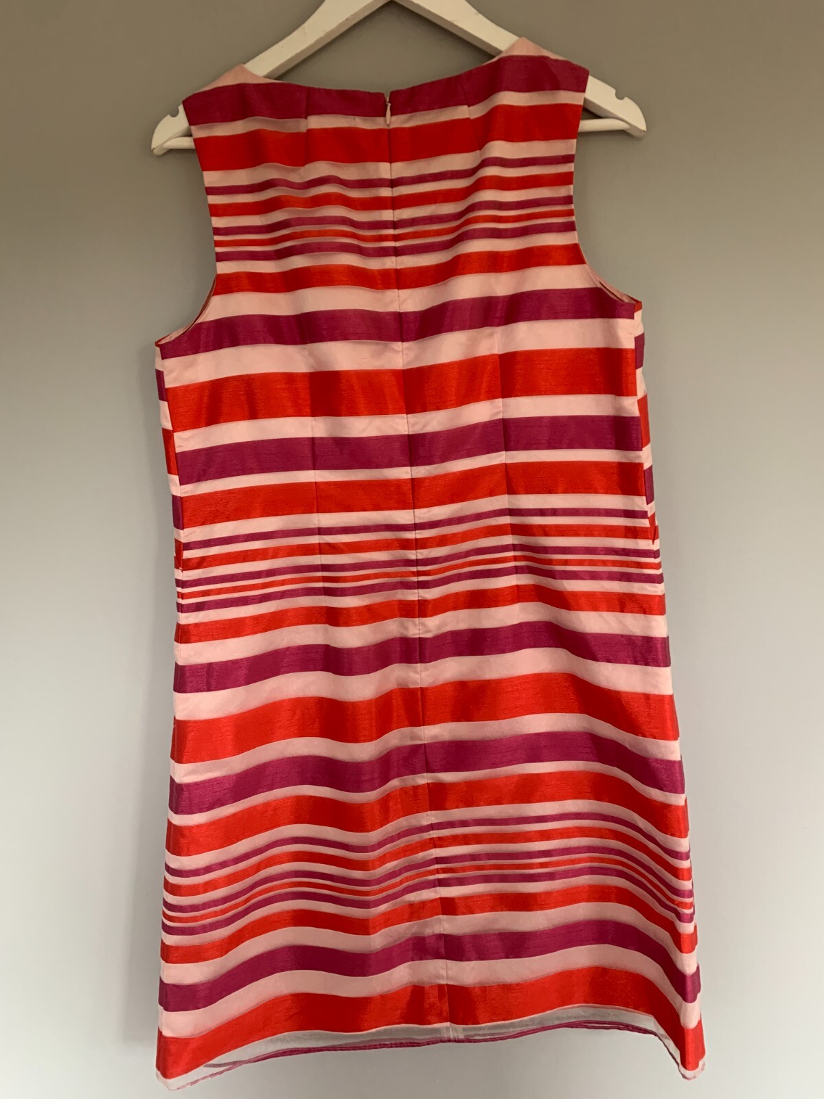 Bright shift dress online