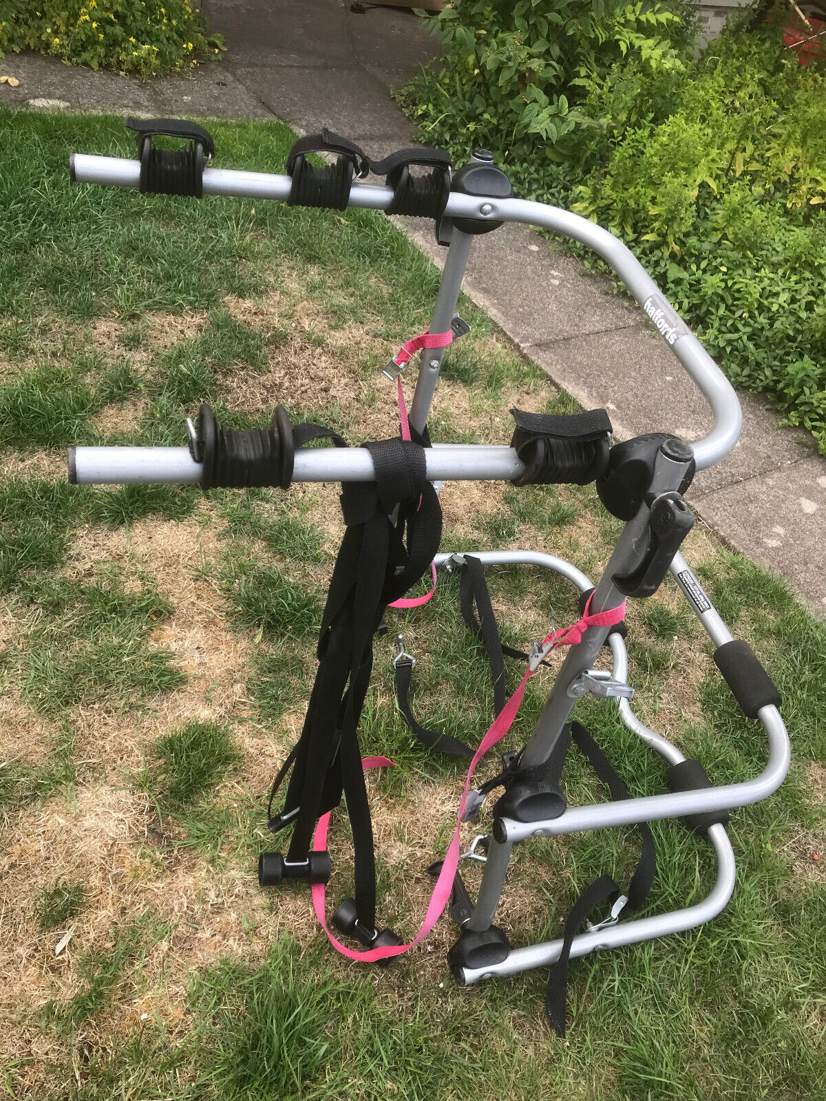 Bike carrier halfords hotsell