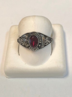 hj ult class ring