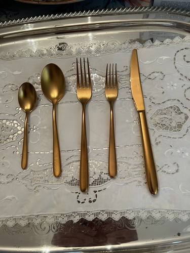 Place Setting New