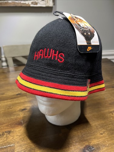 Cap L/xl Nwt Vintage 2002!