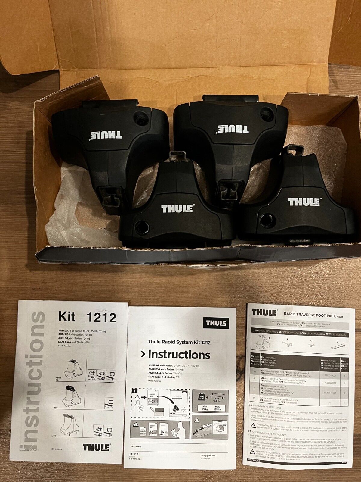 Thule rapid traverse foot pack 480r and Kit 141212 for Audi A4, 4 dr Sedan Thule rapid traverse foot pack 480r and Kit 141212 for Audi A4, 4 dr Sedan