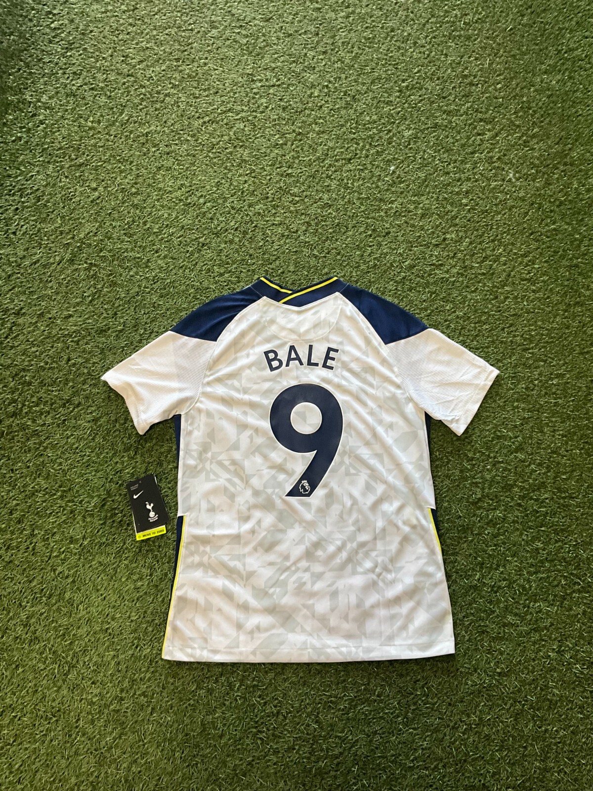 Tottenham Hotspur 20/21 ホームジャージ ユニフォーム 41V3N-l3fUL.jpg_BO30,255,255,