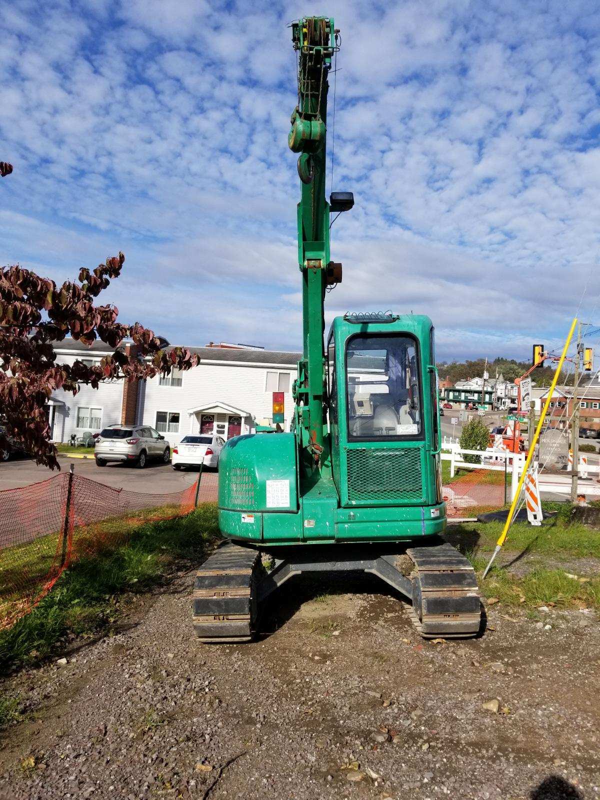 Komatsu LC503-1 mini crane