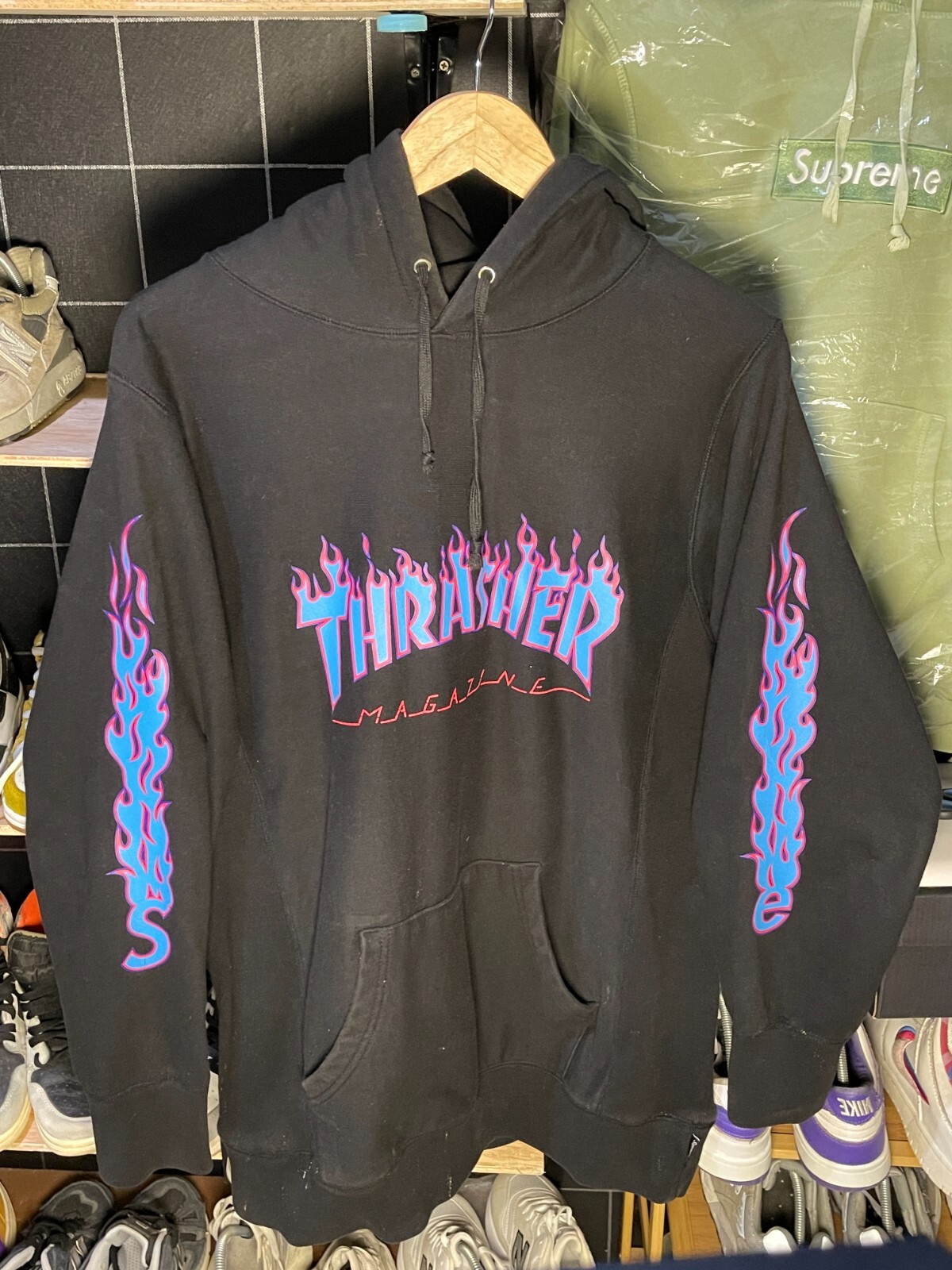 Supreme®/Thrasher® Hooded Sweatshirt/L $_57.JPG?set_id=880000500F