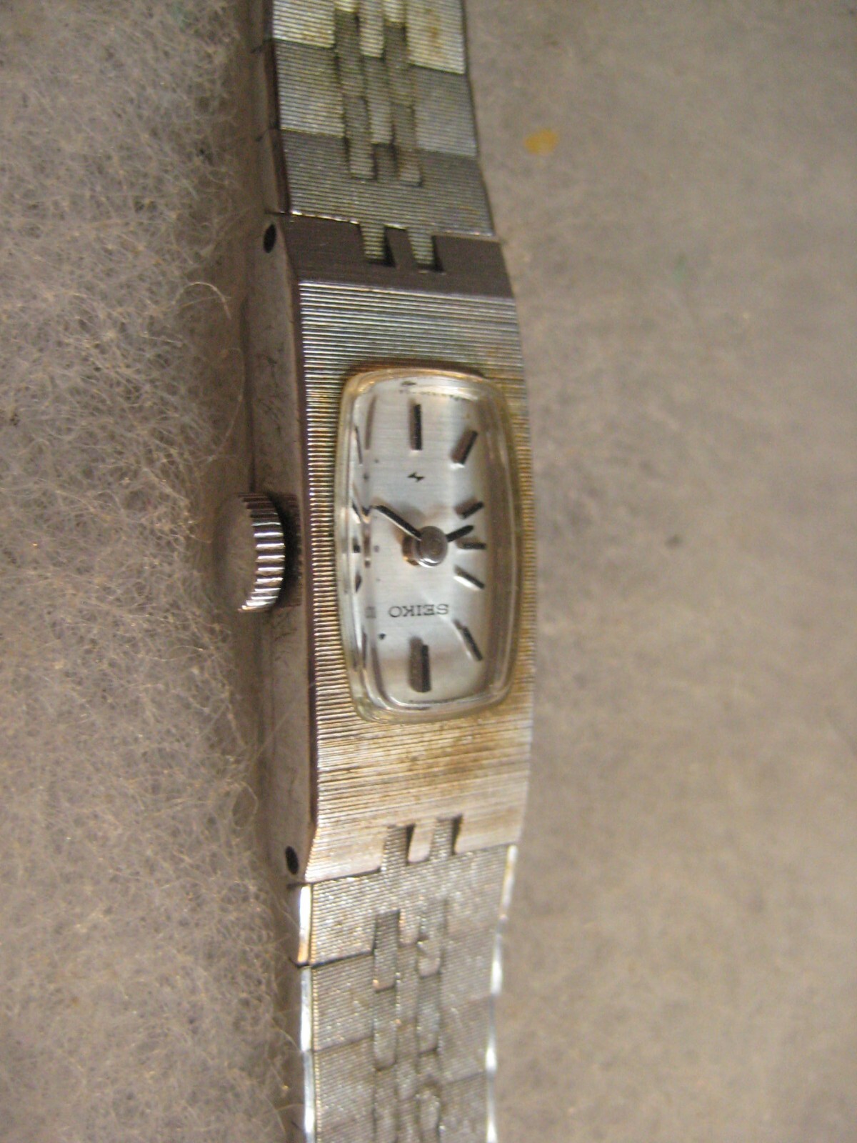 Seiko Stainless Steel ladies watch ON64 Vintage 1520-3339 Seiko Stainless Steel ladies watch ON64 Vintage 1520-3339