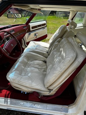image 4 of interior