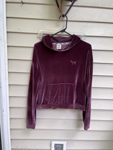 Pink velvet cropped hoodie sale