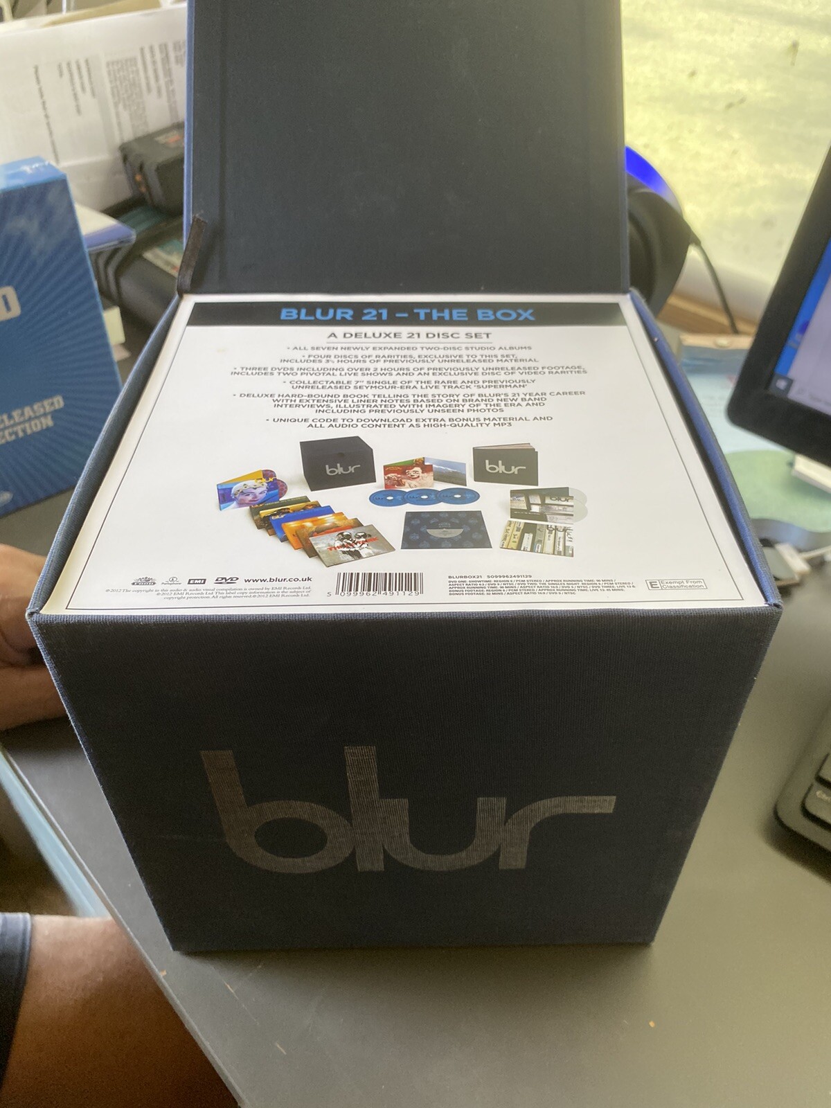 BLUR 21 - THE BOX DELUXE 21 DISC SET ( CDs + 7” VINYL + DVDs