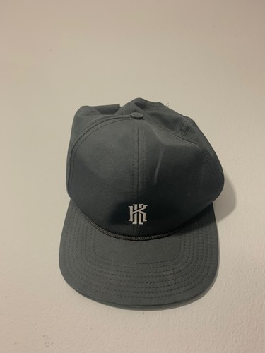 nike kyrie friends cap