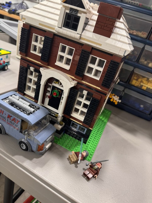 lego home alone house