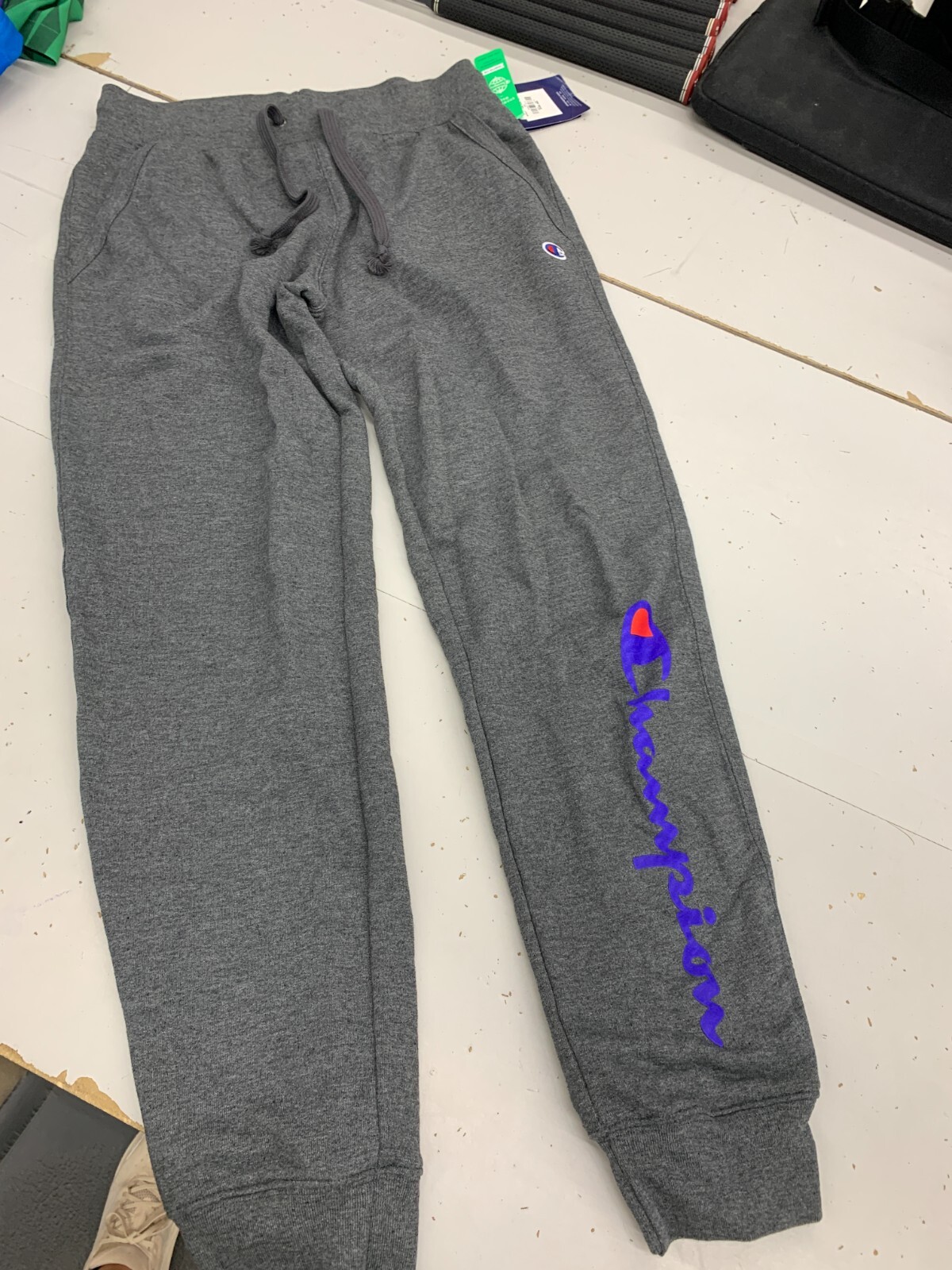 Champion gf937 deals
