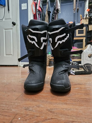 Men's Size M12 - Never Worn