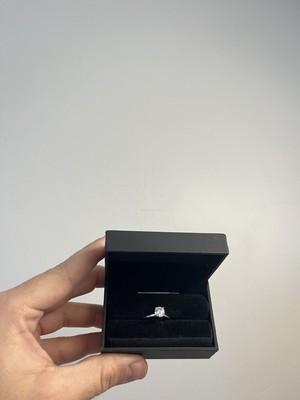 1 Carat Diamond Engagement ring (Size 6)