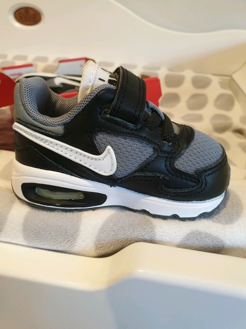 nike size 4 toddler