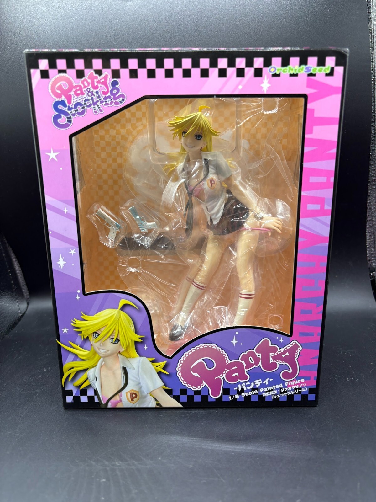 O*i様 ANARCHY PANTY フィギュア ガーターベルト付き s-l400.jpg
