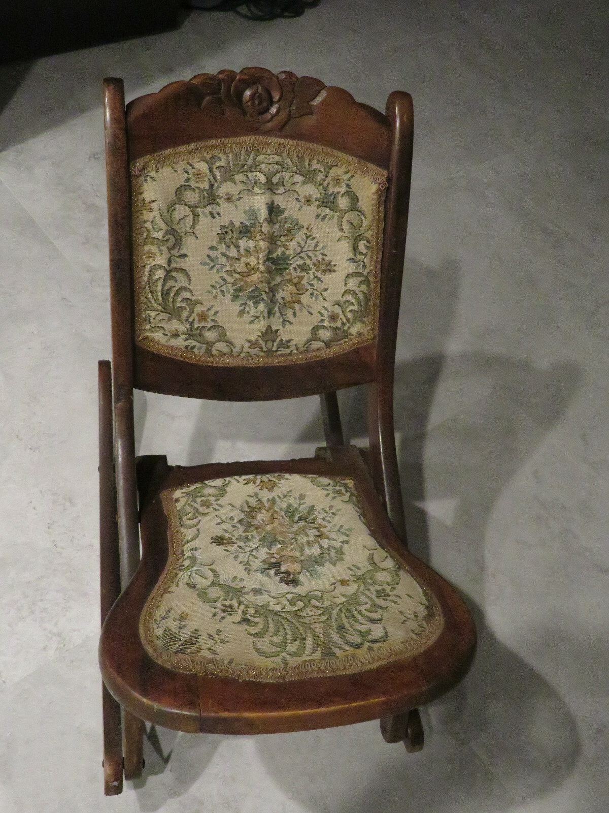 Early 1900 rocking chairs sale