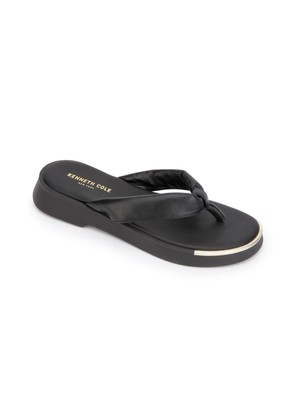 

KENNETH COLE NEW YORK Женские черные сандалии на платформе 1/2 дюйма на танкетке Афины 7 м, Черный, KLS1015LE