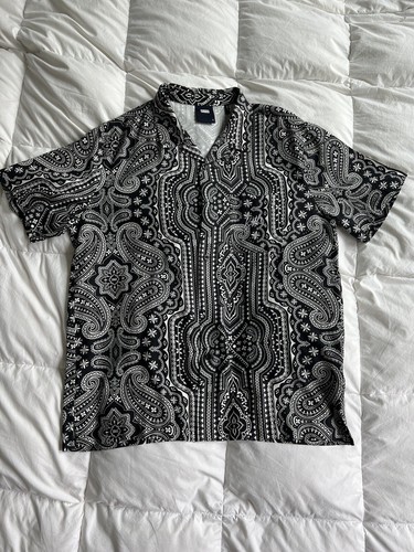 KITH バンダナ柄 長袖シャツ 黒 KITH バンダナ柄 長袖シャツ 黒