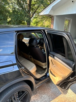image 2 of interior