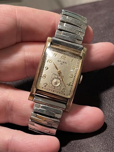 Gruen Precision Veri-Thin 21 Jewel Mens 1949 Wristwatch. Flex-let