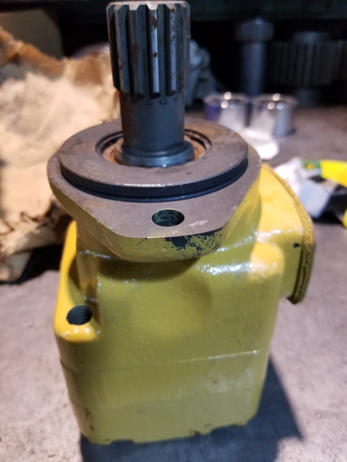 CATERPILLAR 5J-9630 PUMP ASSEMBLY 5J9630 D8H - Picture 6 of 8
