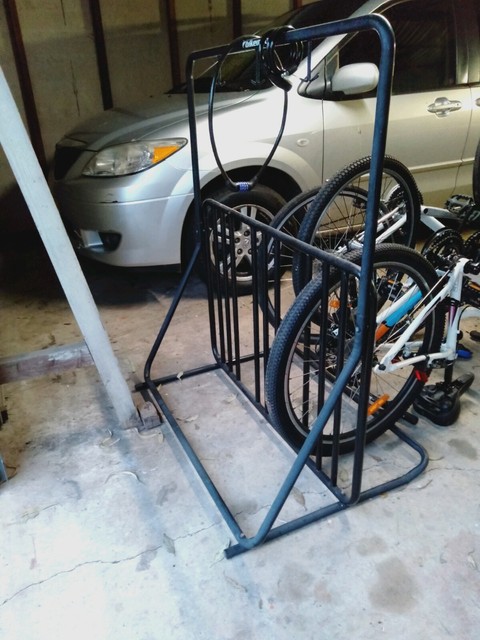 gumtree bike stand