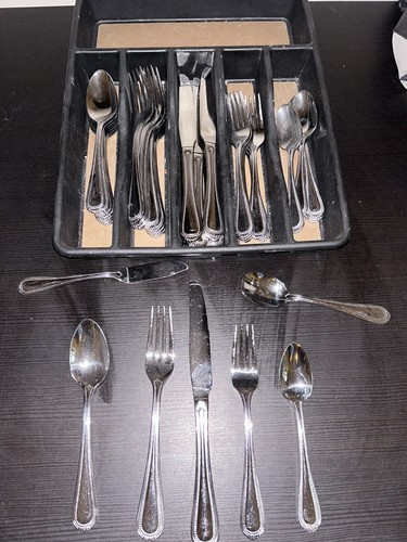Set With Utensil Tray And Organizer
