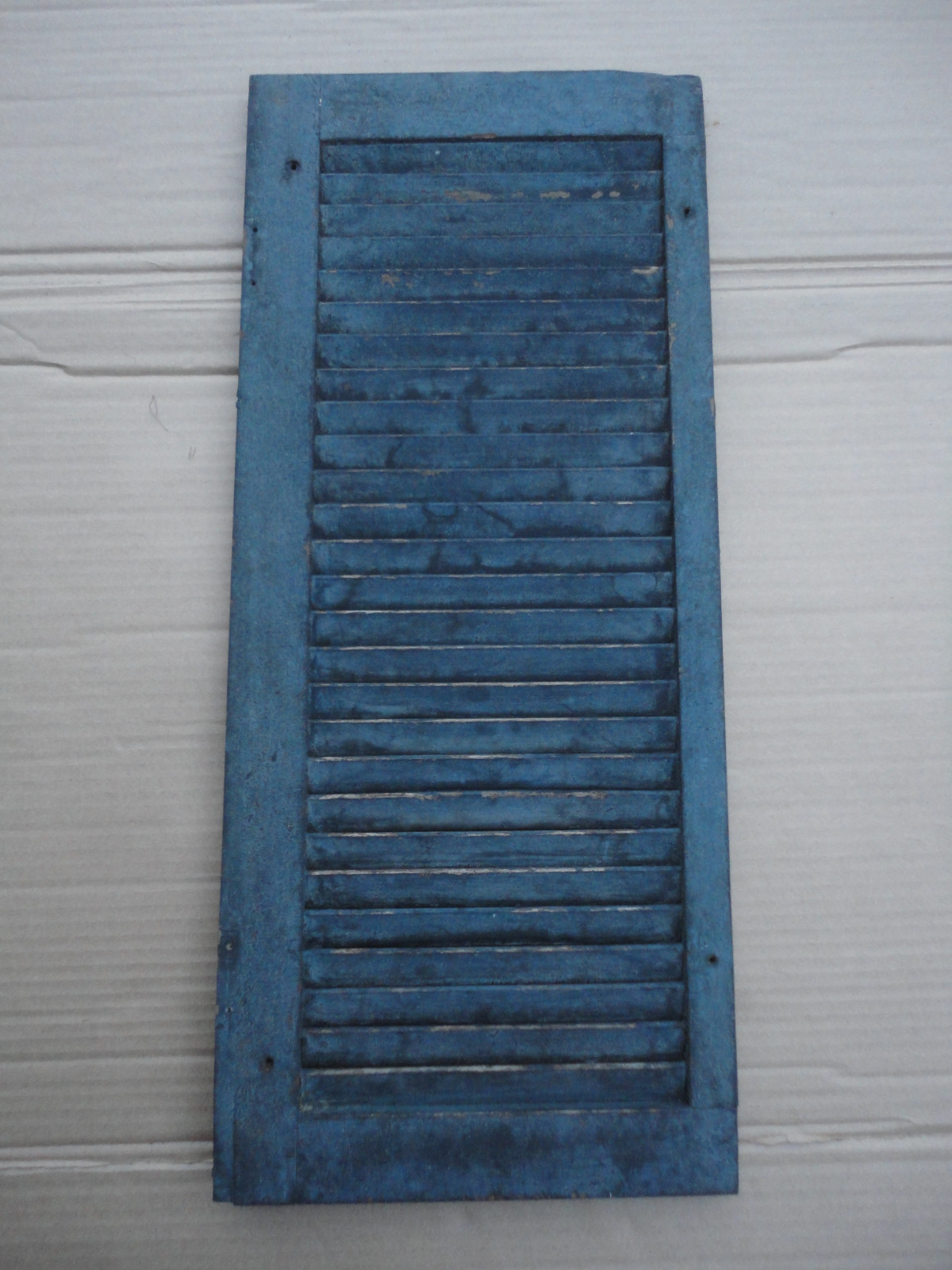 Vntg Wood Shutter Small Size 25 x 10 3/4 Blue Green Color Nice Decorator Item BB