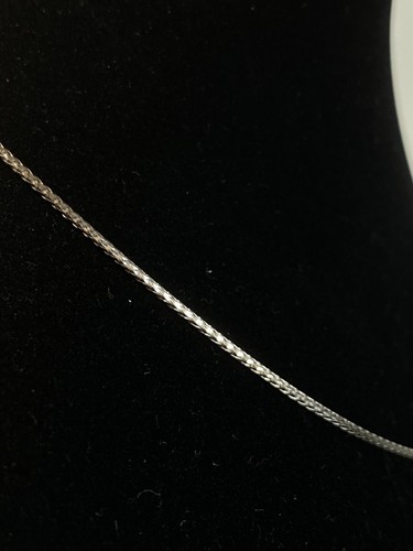 Pre-owned Jewelry By Paula 1.5 Mm Solid 14k White Gold Sparkle Cable Wire Omega Collar Necklace 17" Fine