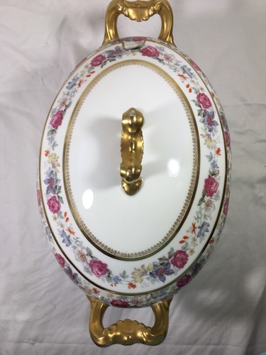 D & C France Limoges PINK ROSE Covered SOUP TUREEN by L. Bernardaud & Co.