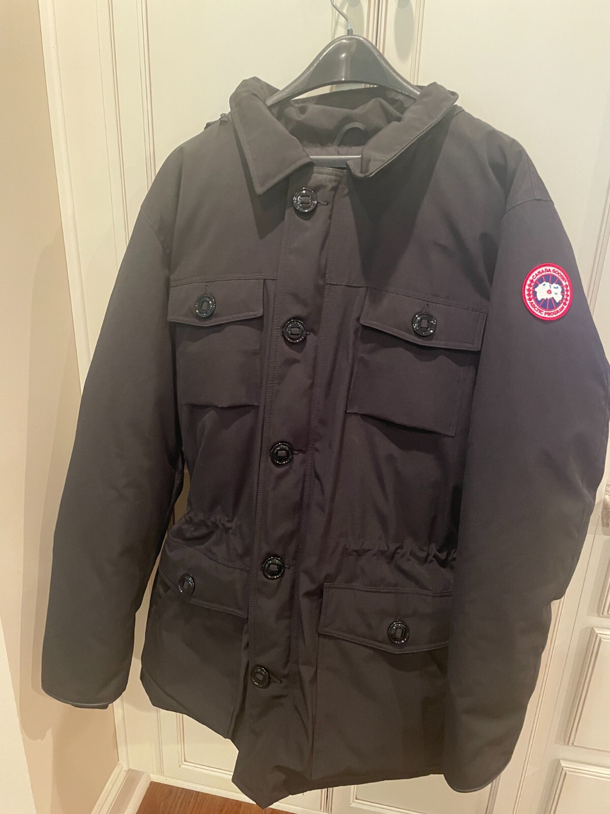 Authentic Canada Goose Men s Black 4074M R Hooded Banff Parka 2XL eBay