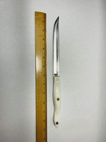 Cutco 1729 KD Serrated Carver Knife Pearl Handle 7” Blade