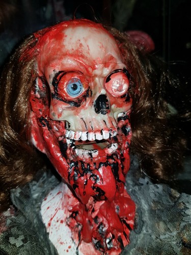 ooak  Künstlerpuppe #GOTH zombie horrordoll #Spooky Horror gore #horror doll
