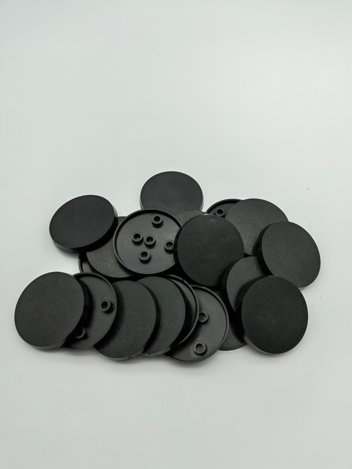 Lot Of 20 40mm Round Bases Used For Warhammer 40k & AoS Games Workshop Bitz