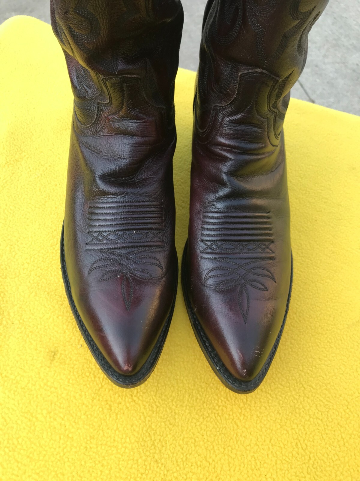 Dan Post Western Boots Burgundy  11 D