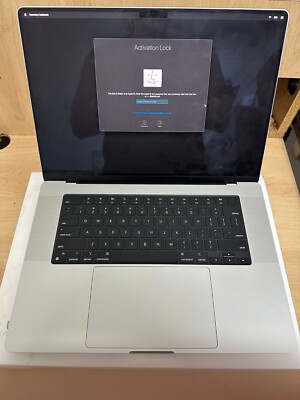 Apple MacBook Pro 16'' M3 Pro chip 18GB RAM 512GB SSD 12C-CPU 18C-GPU 2023 Silver