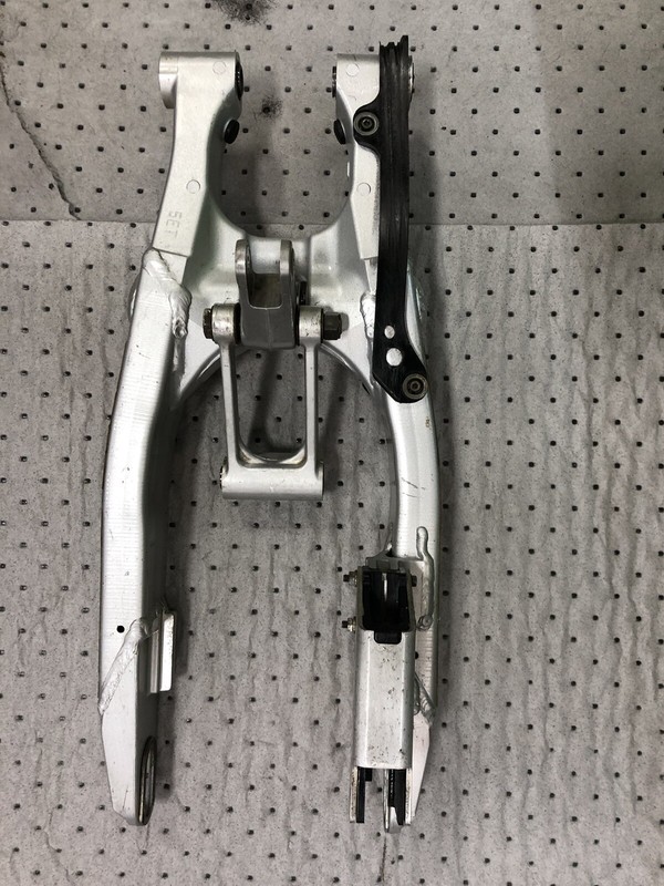 Yamaha Yz250f Swingarm With Linkage And Chain Guide