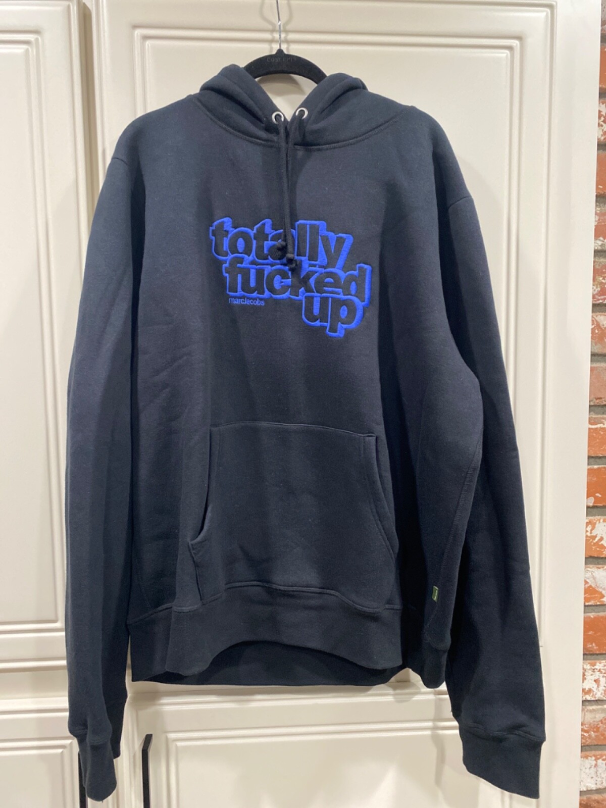 NEW Heaven by Marc Jacobs Black Hoodie totally f***ed up XXL NEW Heaven by Marc Jacobs Black Hoodie totally f***ed up XXL