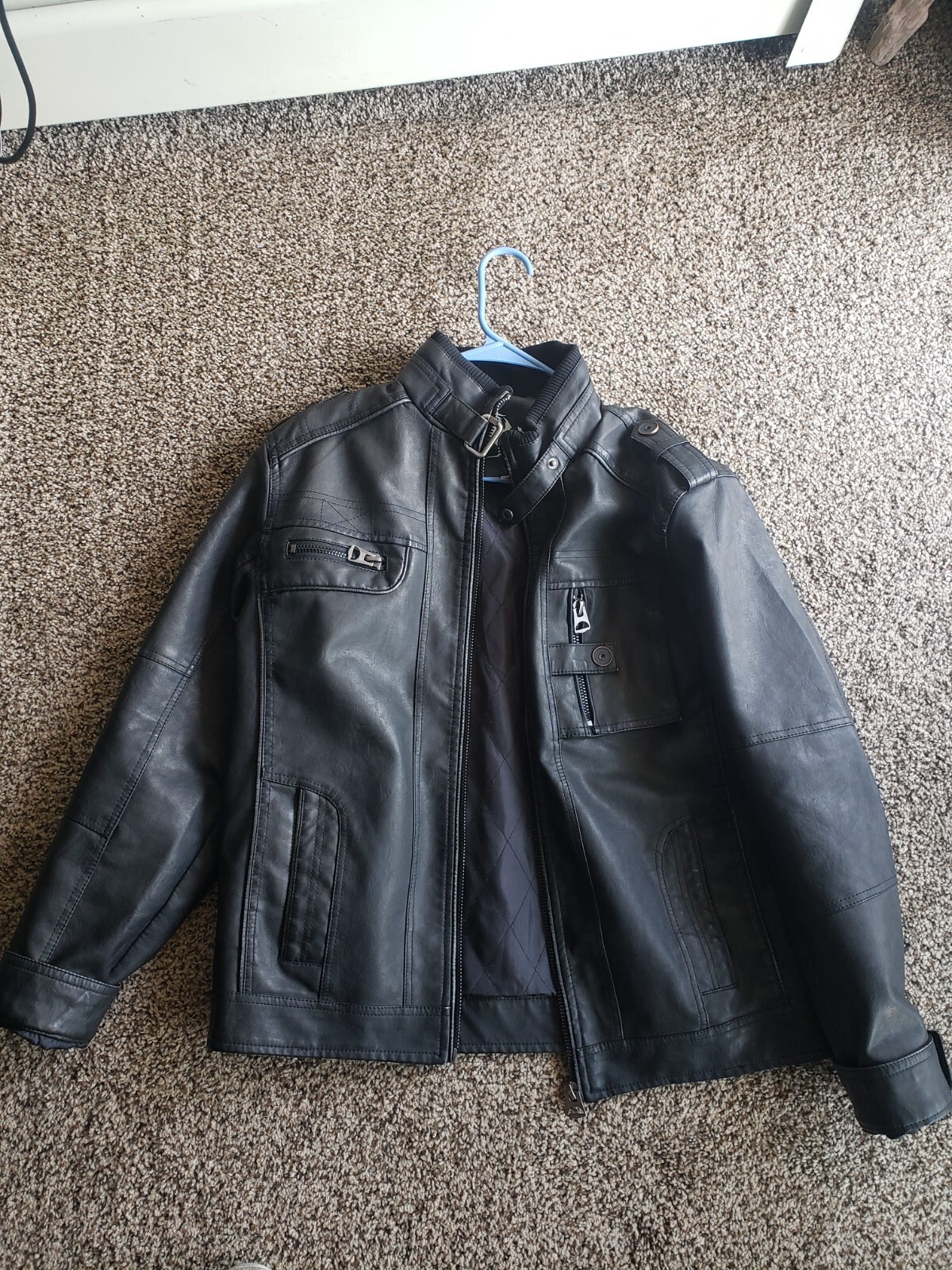 $_32.JPG?set_id=880000500F