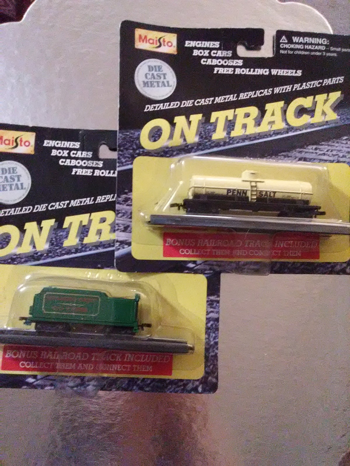 CSX Maisto ON TRACK DIE CAST METAL & PLASTIC Penn Salt Roaring Camp Big Trees