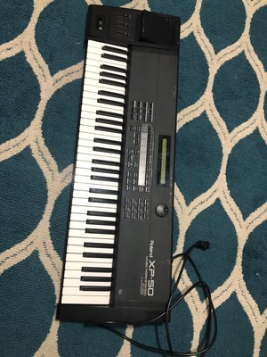 Synthesizers Roland Xp 50