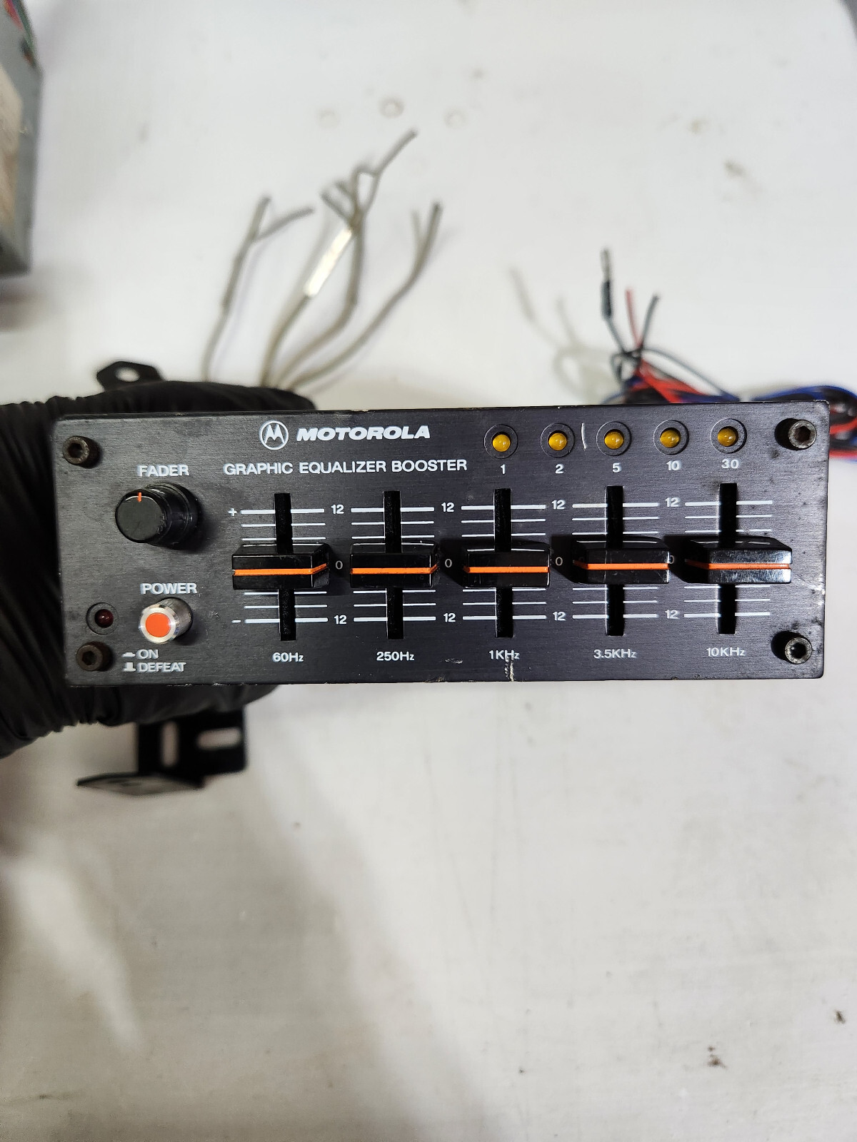 Motorola EQB3000 Graphic Equalizer Booster 15W RMSx2のeBay公認海外通販｜セカイモン