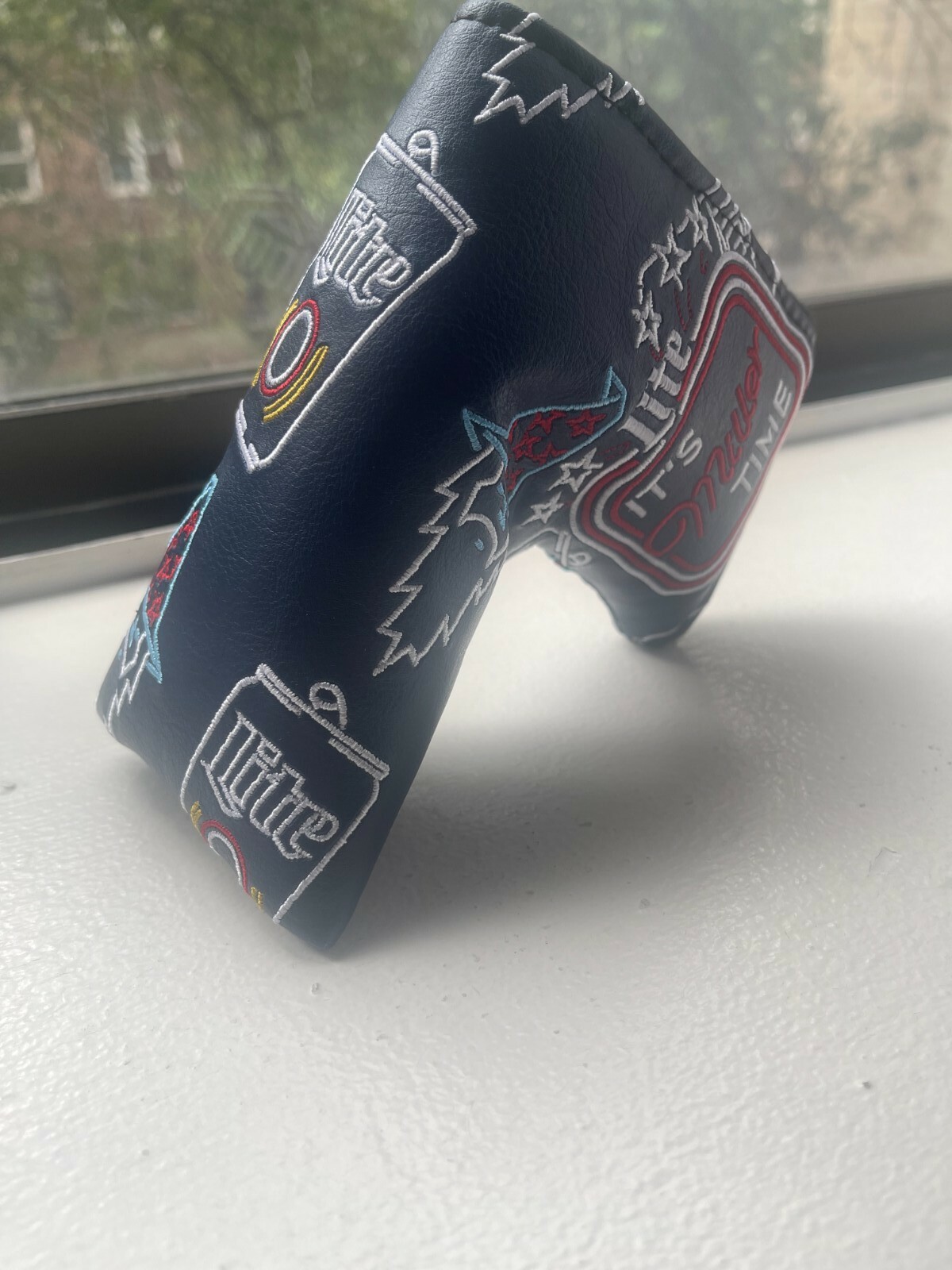 BRAND NEW Miller Lite x Bettinardi Limited Edition Putter Cover