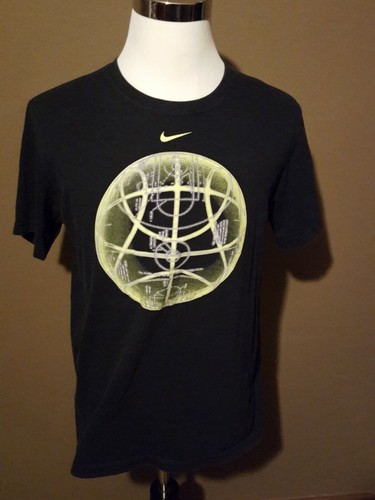 Nike T-Shirt Regular Fit Coupe Droite Size L black first