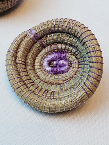 Pine Needle Basket Tightly Woven Purple Thread Scalloped Edge with Lid