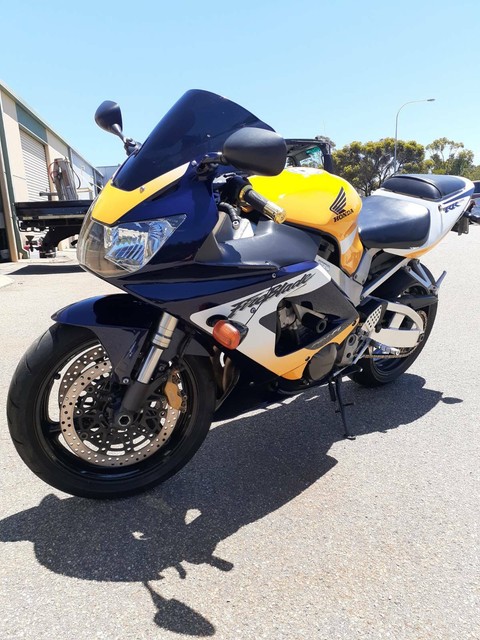 Honda 929 фото