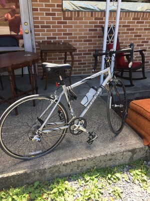 trek 1000c road bike